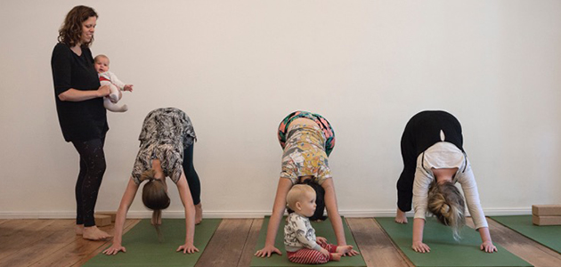 Post-natal Yoga - Restore your core in Berlin Kreuzberg
